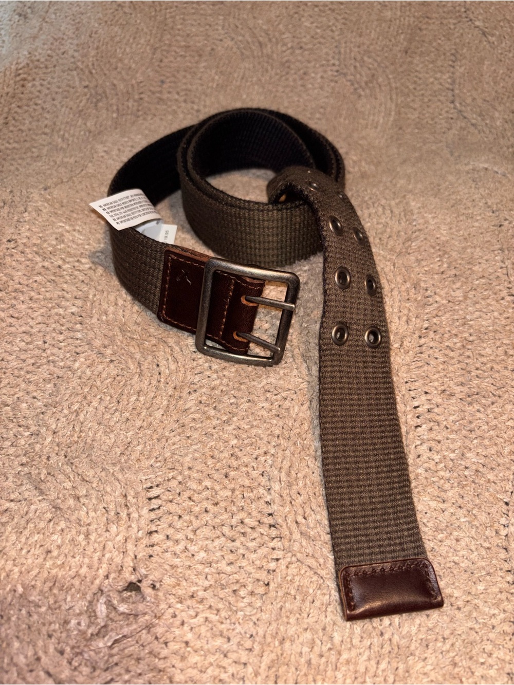 American Eagle Men’s Olive and Black Canvas Web Belt Leather Trim Size L NWT
